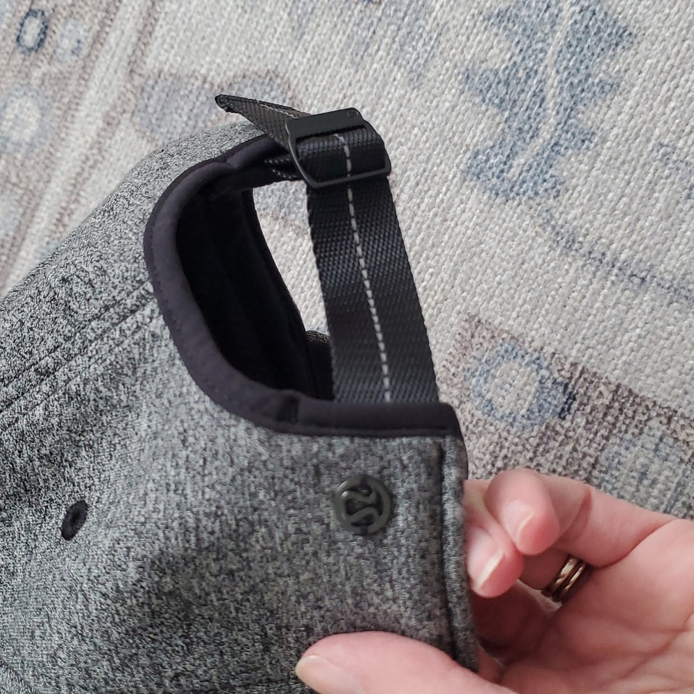 Lululemon Baseball Cap Baller Hat Heathered Gray Knit O/S - Picture 3 of 10